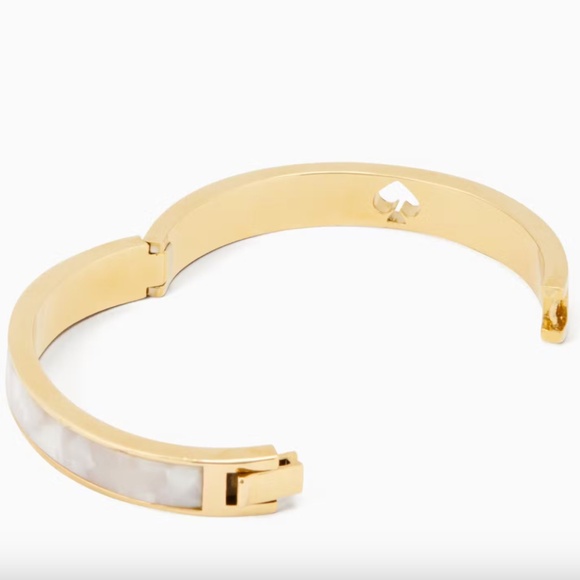 NEW Kate Spade Hole Punch Spade 10mm Spade Hinge Bangle Cream White w/ Receipt - Picture 2 of 6